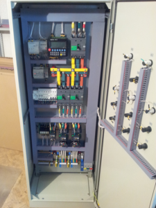 Шкаф управления насосной станцией (ШУН) и задвижкой (ШУЗ) на базе контроллера segnetics SMH2G